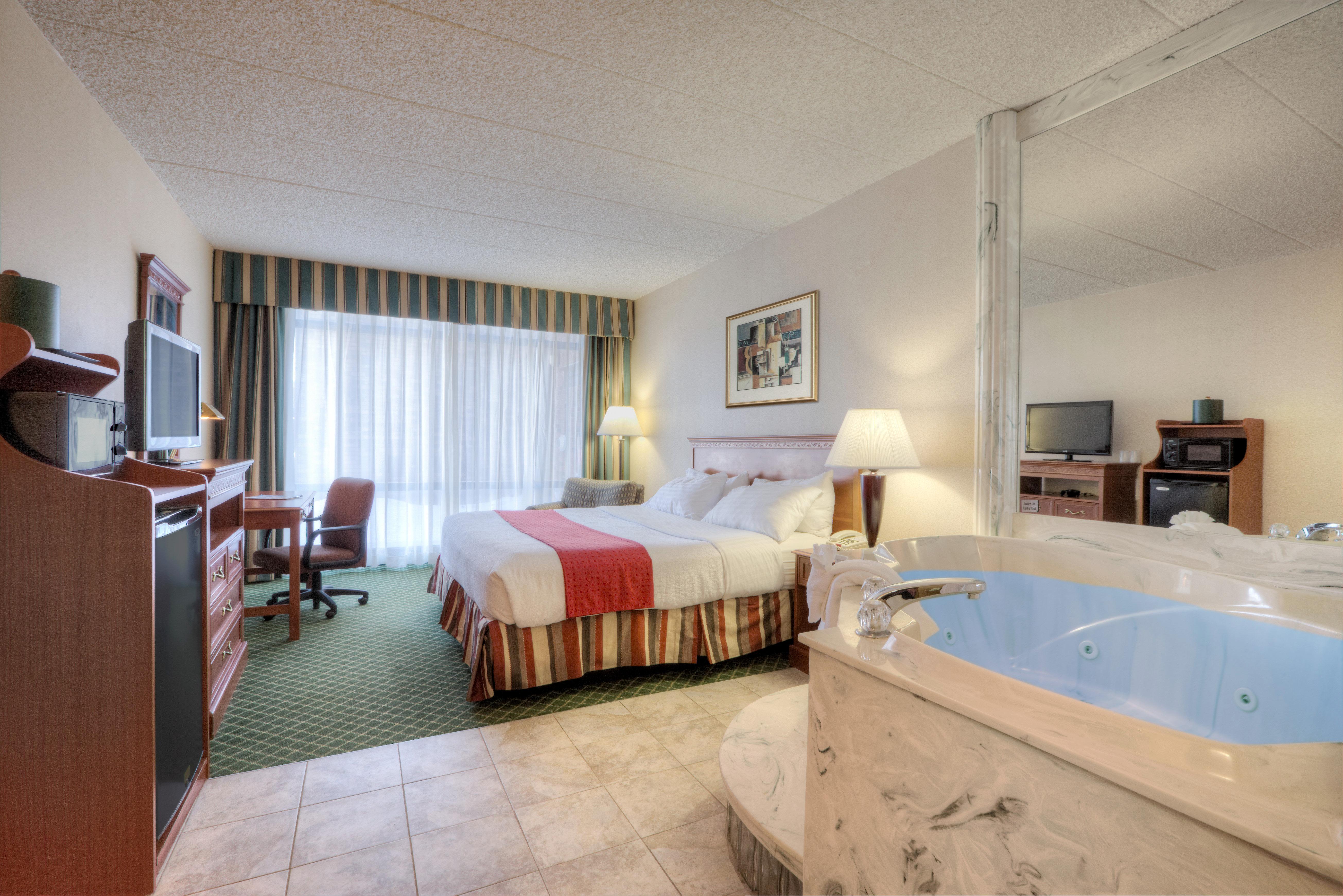 Wyndham Garden Southgate Hotel Ngoại thất bức ảnh