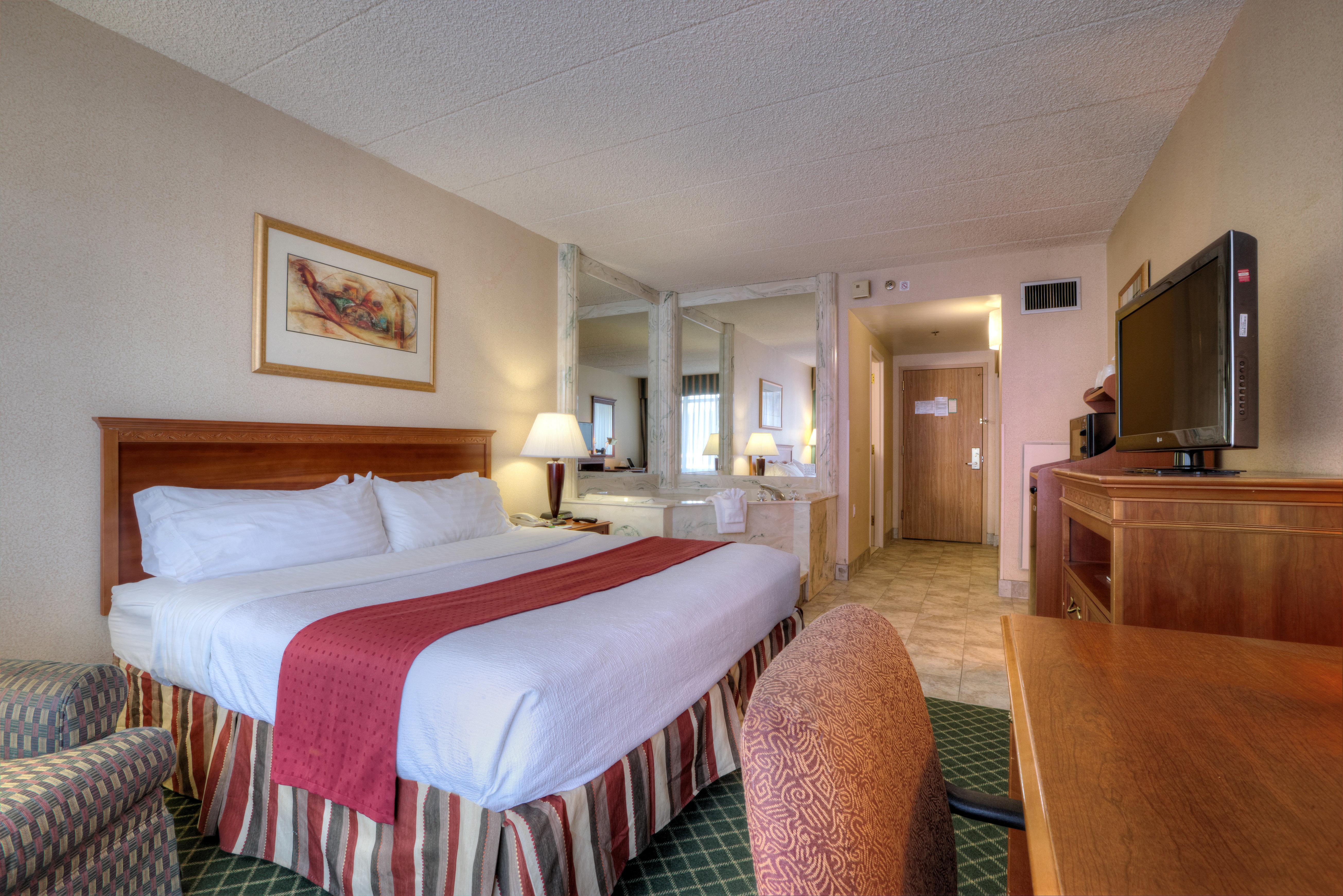 Wyndham Garden Southgate Hotel Ngoại thất bức ảnh