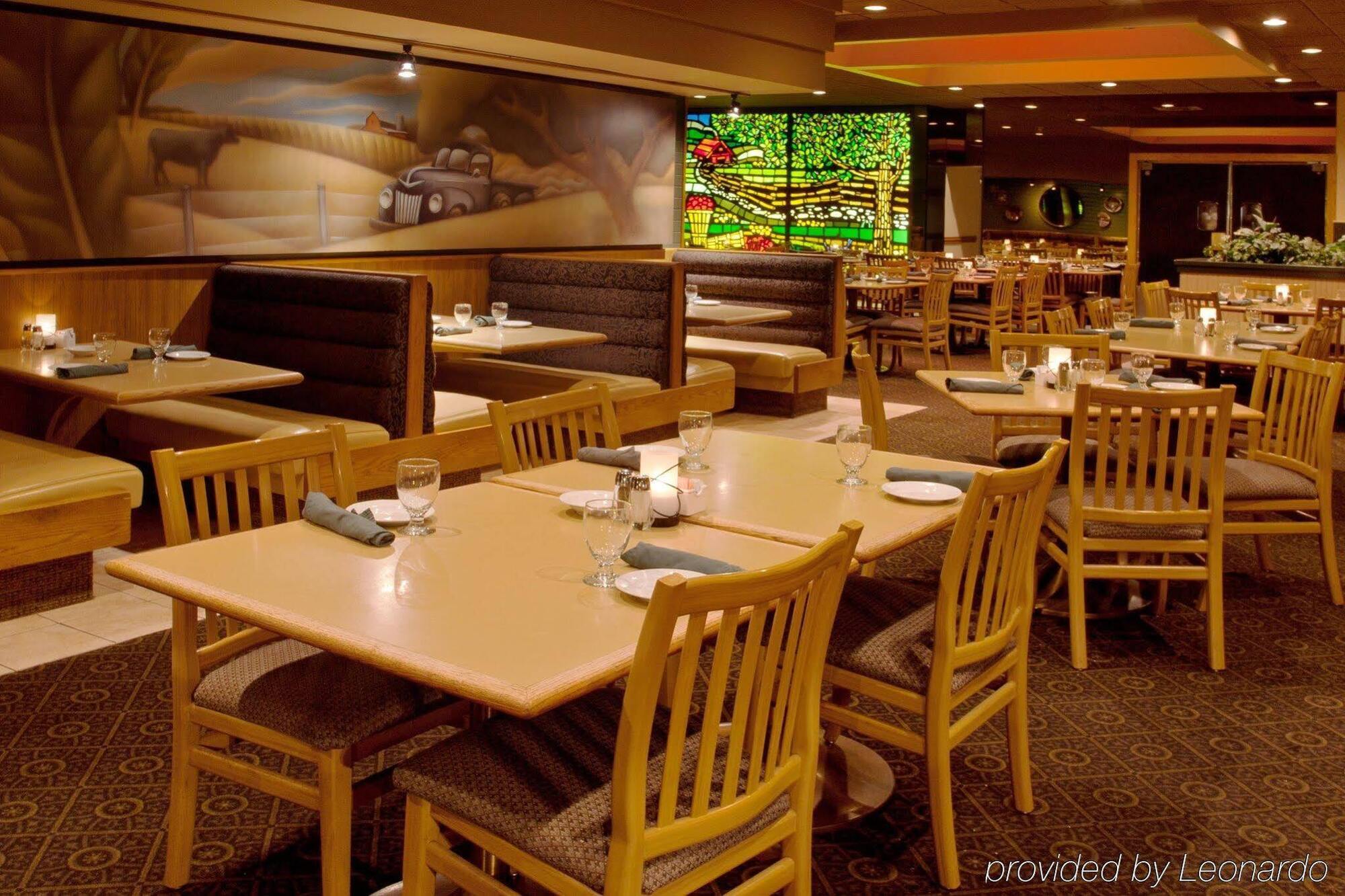 Wyndham Garden Southgate Hotel Ngoại thất bức ảnh